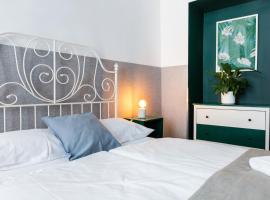 Friendhouse Apartments Starovislna