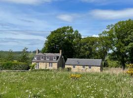 Stay on the Hill - Self Catered Cottages Laverick and Bothy, hotel with parking in Hexham