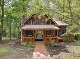 Lake Cumberland Resort Cabin with Community Perks!