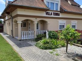 Villa Terra, cheap hotel in Hévíz