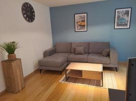 bel etage woning, holiday home in Ghent