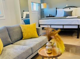Iris Luxury House: Áyioi Dhéka şehrinde bir otel