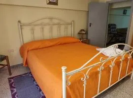 Casa Sybaris 20 mt dalla Stazione 1 piano