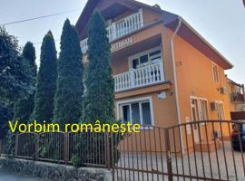 Birta Apartman, hotel en Hajdúszoboszló