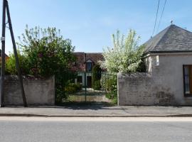 Ferme Peschard, hotel near Chateau de Talcy, Séris