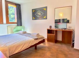 [Paradiso di Montagna sulle piste da sci], apartamento em Bardonecchia