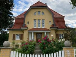 Villa Rosengarten, hotel a Blankenburg