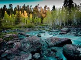 Aspen Glow Lodge ~ Luxury Cabin in Duck Creek