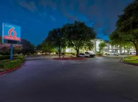 Studio 6-San Antonio, TX - Six Flags