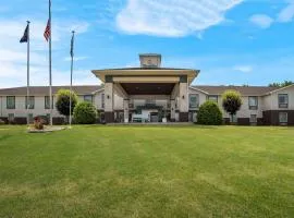 Quality Inn & Suites Chambersburg Northeast