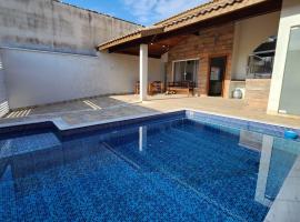 Casa Peruibe com Piscina Mtk2, βίλα σε Peruibe