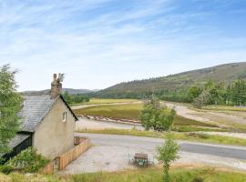 Meall Darroch, feriehus i Inverey