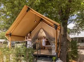 Polidor Glamping Resort