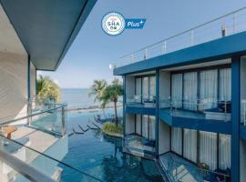 Hotel Tide Phuket Beach front - SHA Plus: Phuket Town şehrinde bir otel