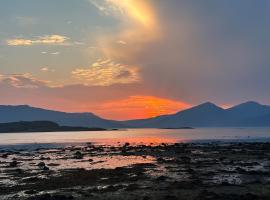 Sealladh Apartment - Ukc6792, cheap hotel in Port Appin