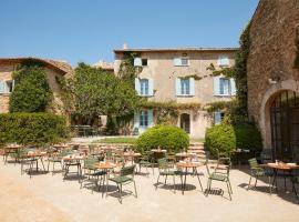 La Bastide du Mourre, family hotel in Oppède