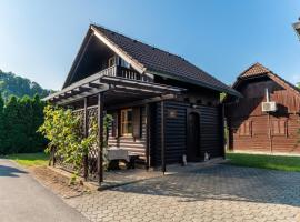 Bella Mura Nature Chalet I27, cabin in Podčetrtek