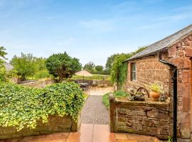 Halls Bank Farm, hotel na may jacuzzi sa Aspatria