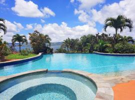 Lakeview Arenal 1 Bed Suite, Communal Pool & Gym - 2024 Traveller Awards Winner, location de vacances à Tronadora