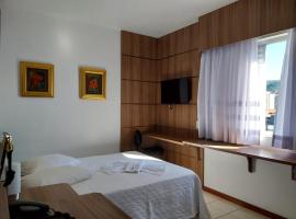 Colle Tourist Hotel, hotel en Criciúma
