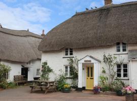 Rambler Cottage, a delightful cottage, Hope Cove, South Devon a stones throw from the beach, hotel en Hope-Cove