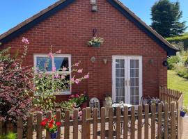 The Garden House, hotel with parking in Bishop Burton