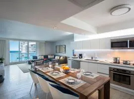 Incredible Ocean Views! Terrace, 1800 sq.ft., Hotel