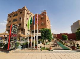 Hotel Achark, hotel en Bou Arfa