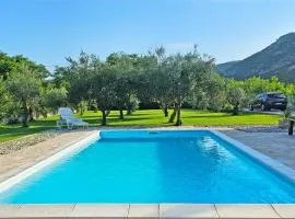 Holiday Home Natura with private pool