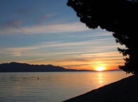 Guesthouse Podaca, hotel u Podaci