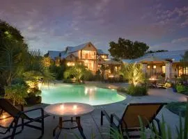 Inn on Lake Granbury a Boutique Hotel