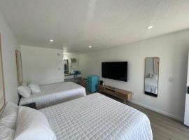 Double Room, hotel in Lake City