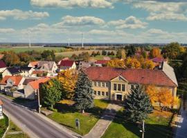 Hotel Spreewaldschule @SwarmHotels, gæludýravænt hótel í Heideblick