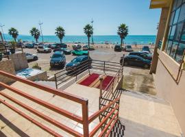 Two Bedroom Apartment With Balcony In Gonio Beach, lejlighed i Gonio