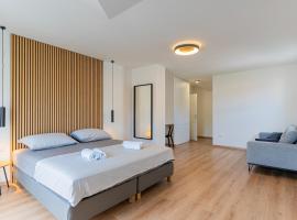 Apartments & Rooms Klemenc, Hotel in Cres