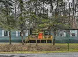 Kayaks, Electric Bicycles Greentown Hideaway!