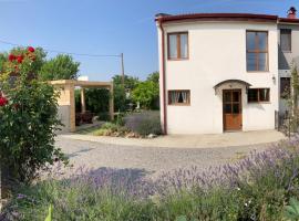 Fruška Gora Guesthouse, hotel a Irig