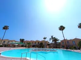 Green Oasis Maspalomas garden 11