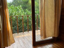 the mompe beach hostal