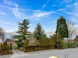 BlueBack BeachFront 2-Bedroom Private Apartment, hotel a Nanaimo