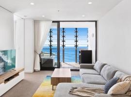Exceptional Beach views - Luxury apartment, hotell i Newcastle