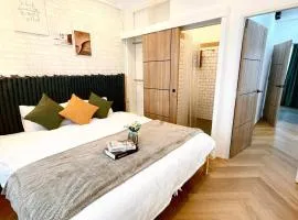 Entire floor,Decorated cozy home, near Grand Palace