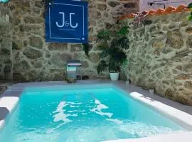 El Edén Casas Rurales con Piscina y Jacuzzi