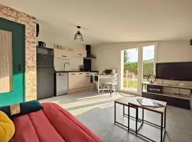 Appartement moderne en rez de jardin - La Cascade