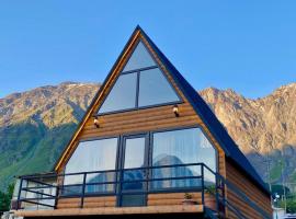 Qusha Cottage, hotel a Kazbegi