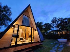 Phusira ภูศิรา กาญจนบุรี, resort em Ban Tha Kilen (1)