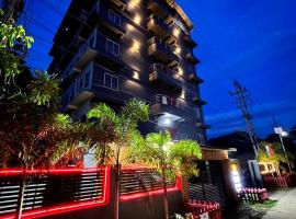 RJB Grand, hótel í Guwahati