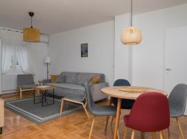 City Center Condo Vranje โรงแรมในรานเย