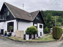 Ferienwohnung Klenk, hotel with parking in Gruibingen