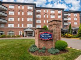 Hampton Inn & Suites Stamford, hotel v destinaci Stamford
